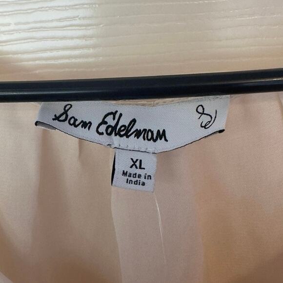 NWT Sam Edelman Varick V-Neck Ruffle Sleeve Satin Blouse Size XL Shifting Sand - Picture 4 of 11